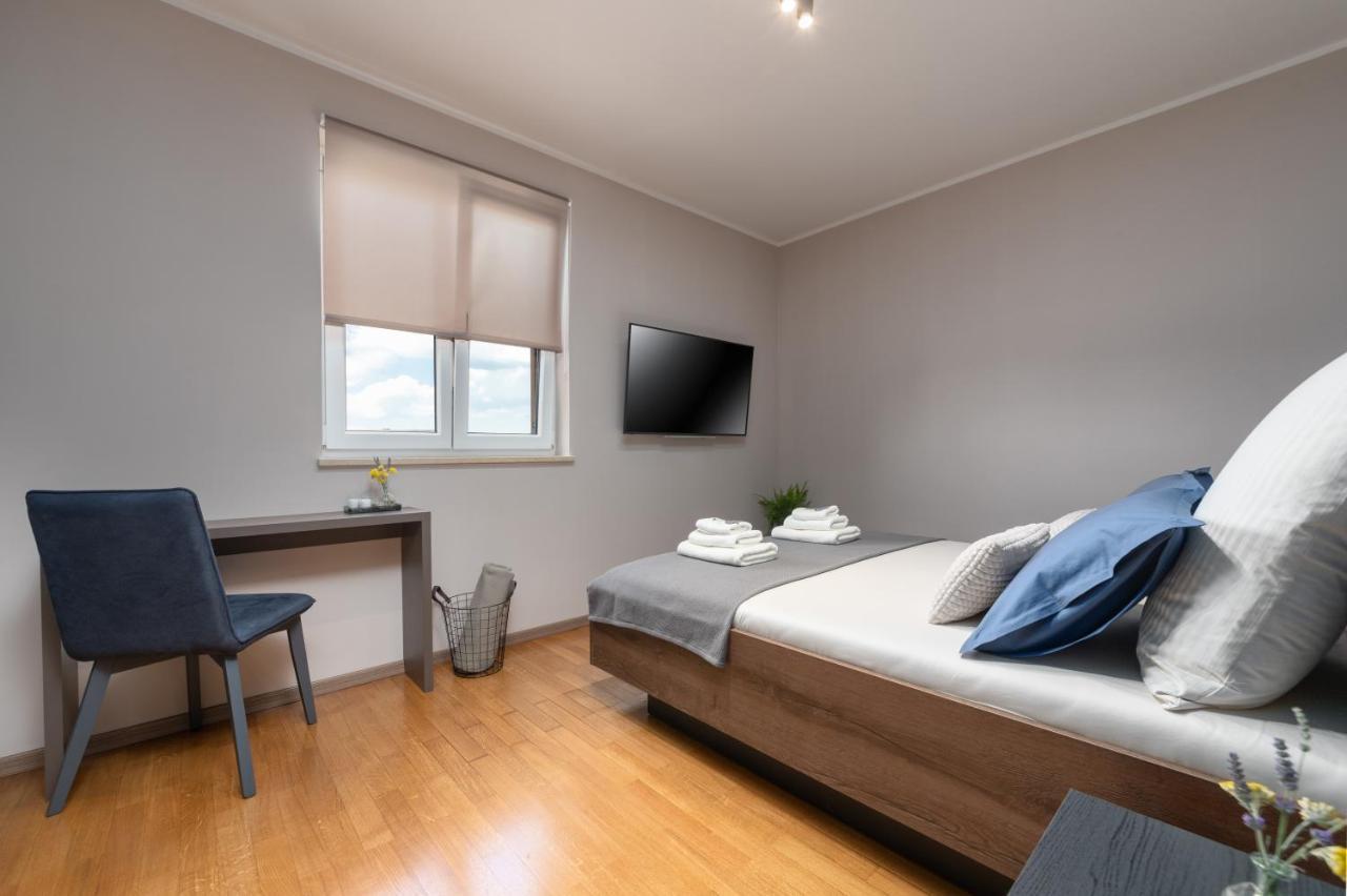 פורץ Holiday Home Maslina מראה חיצוני תמונה
